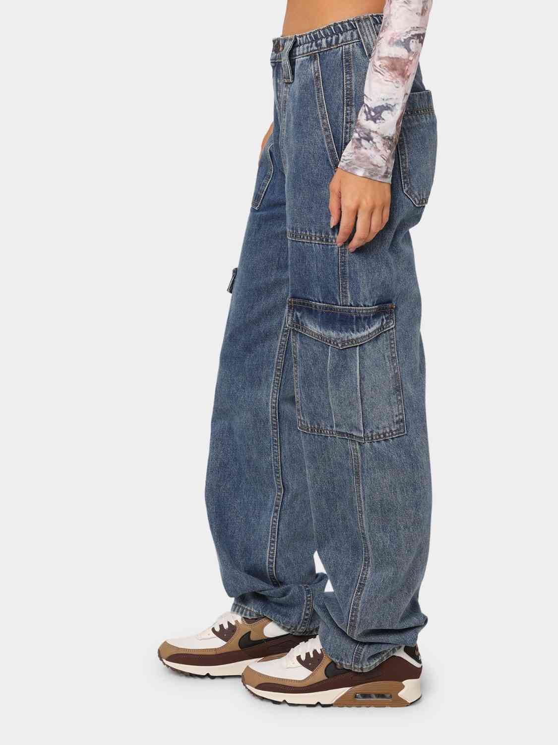 Straight Jeans with Pockets